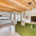Albertaarts Happy Place Townhome