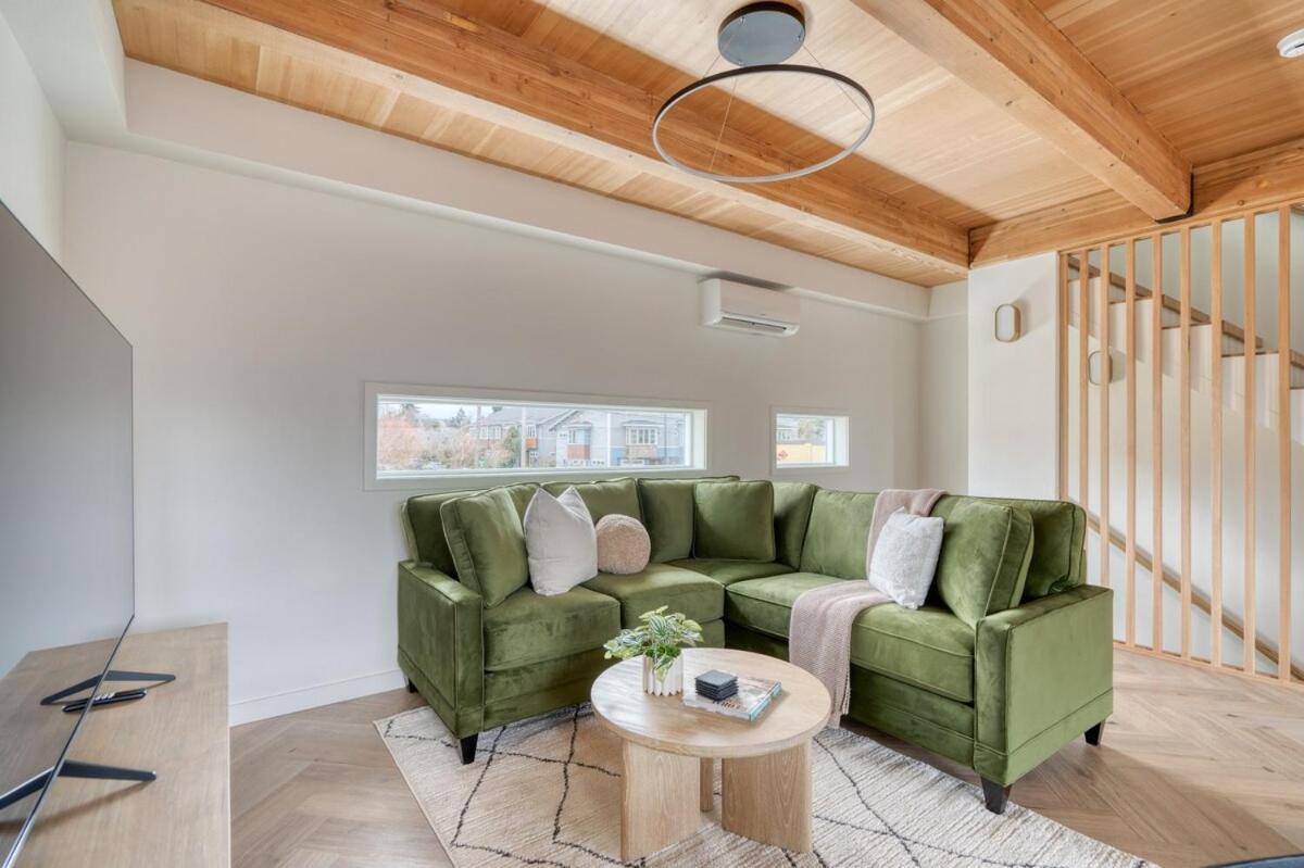Albertaarts Happy Place Townhome Holiday home *