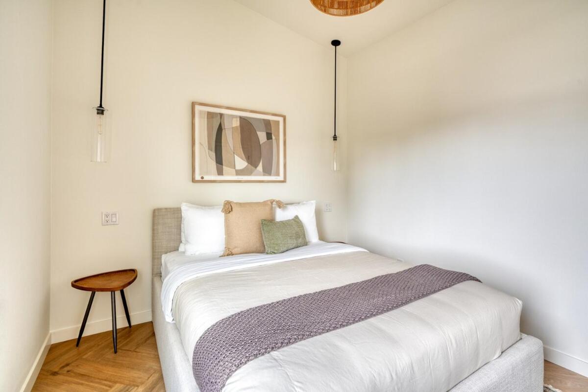 Holiday home Albertaarts Happy Place Townhome Portland