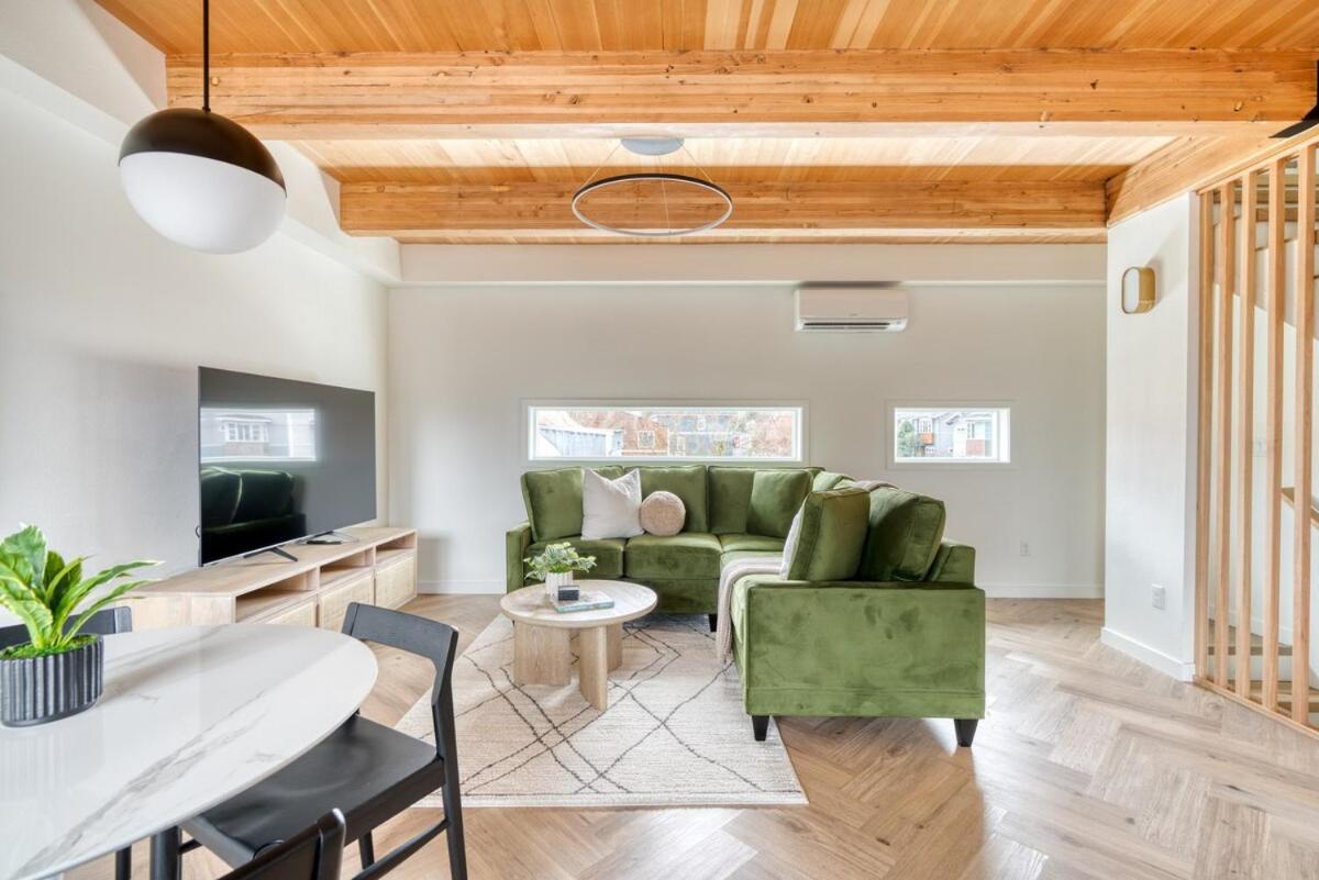 Albertaarts Happy Place Townhome Holiday home *