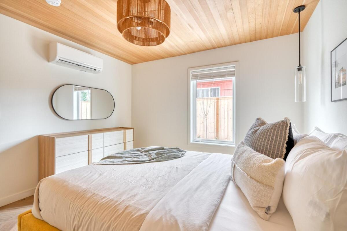 Albertaarts Happy Place Townhome Holiday home *